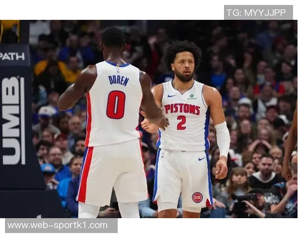 篮网狂胜雄鹿45分追平队史最大赢球分差创历史新篇章