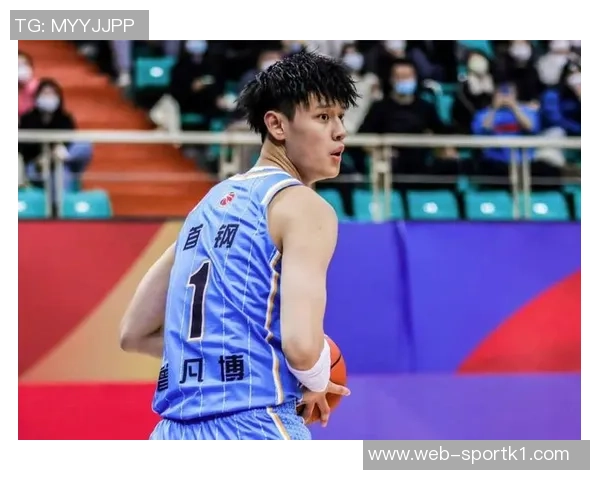 曾凡博NBA中国赛表现平平首战无出手次战坐冷板凳引关注