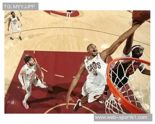 米罗统治篮板芬奇感慨惨败每个球都被他抢走 米罗统治篮板芬奇感慨惨败每个球都被他抢走